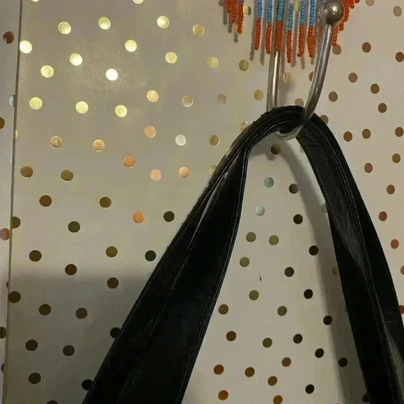 Hobo Black Handbag - Picture 3 of 8